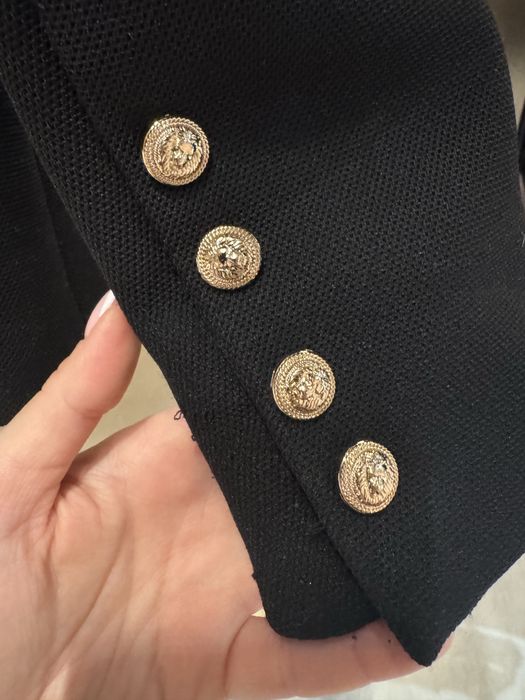 Черно дамско сако