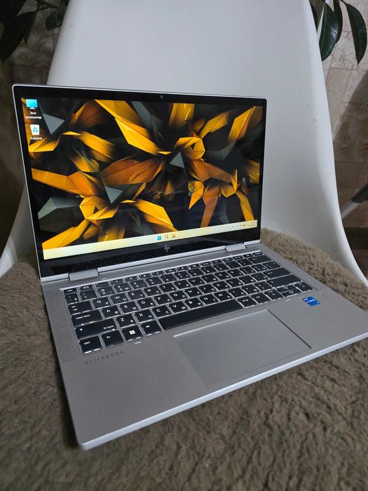 Ноутбук бизнес серии HP Elitebook x360 G8 в идеале