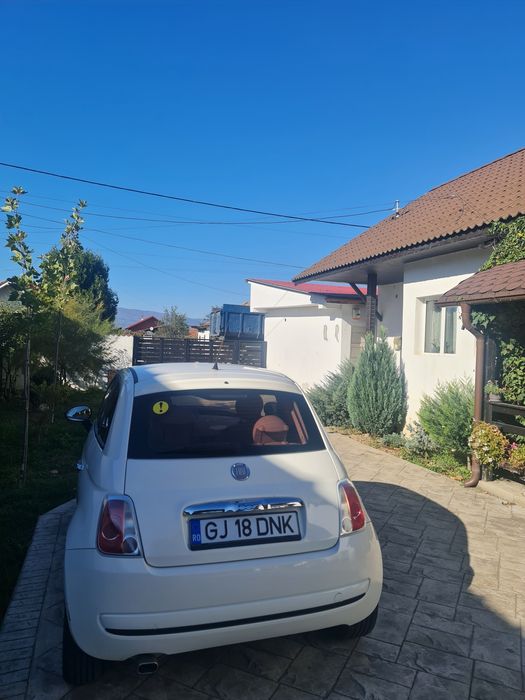 Fiat 500  cutie de viteze manuală!