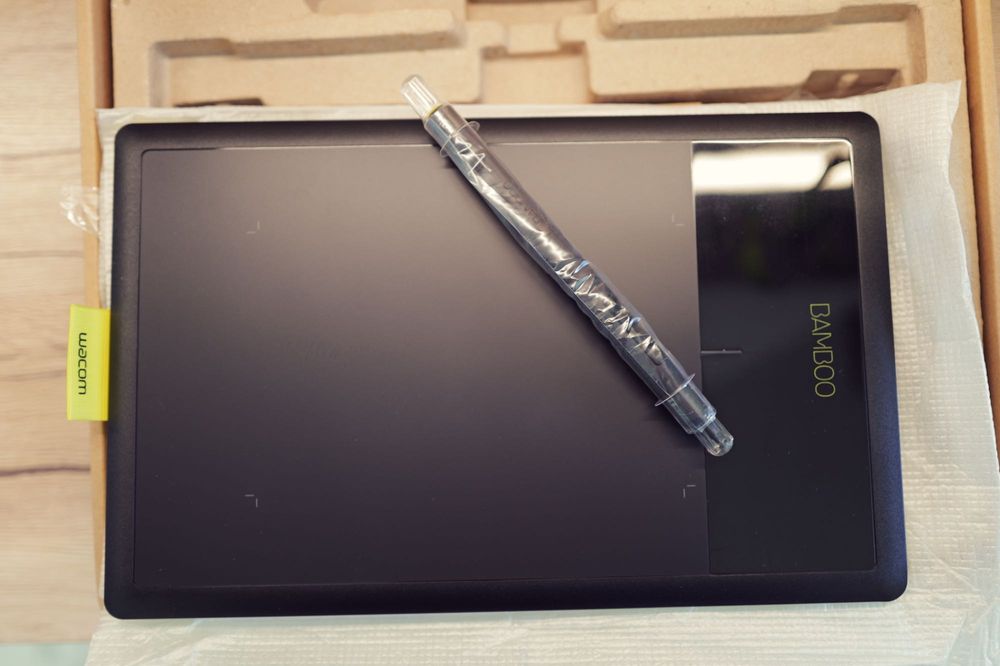 Tableta grafica Wacom Bamboo Pen NOUA pentru grafica pe calculator