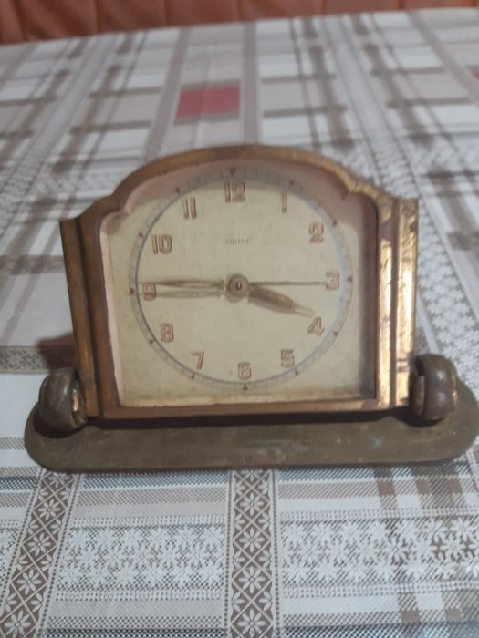 Vand ceas Mauthe nefunctionabil in orasul Turda