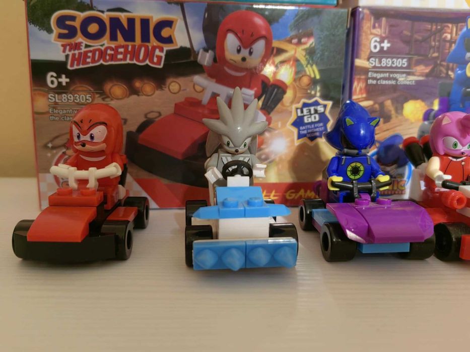 фигурки Sonik с превозни средства