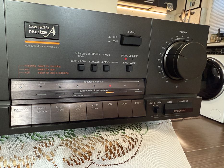 Technics SU-V10X Качествен стерео усилвател