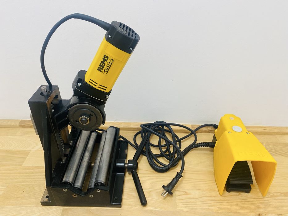 Rems CENTO typ 845001 masina taiat tevi