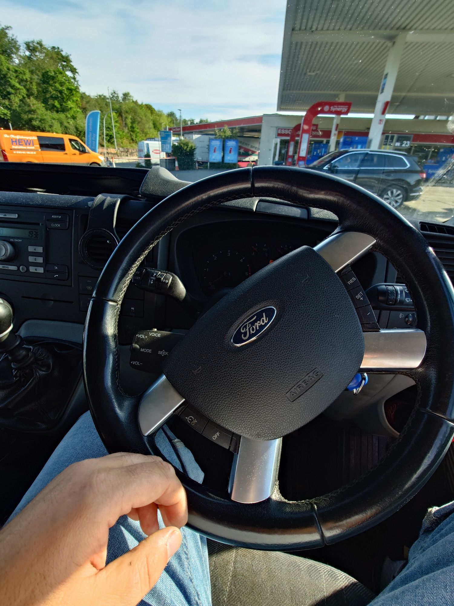 Ford transit SE dezmembreazā, 2.2, 2011