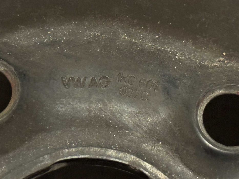 Продавам 4 бр железни джанти 6Jx15 с гуми 195/65/15