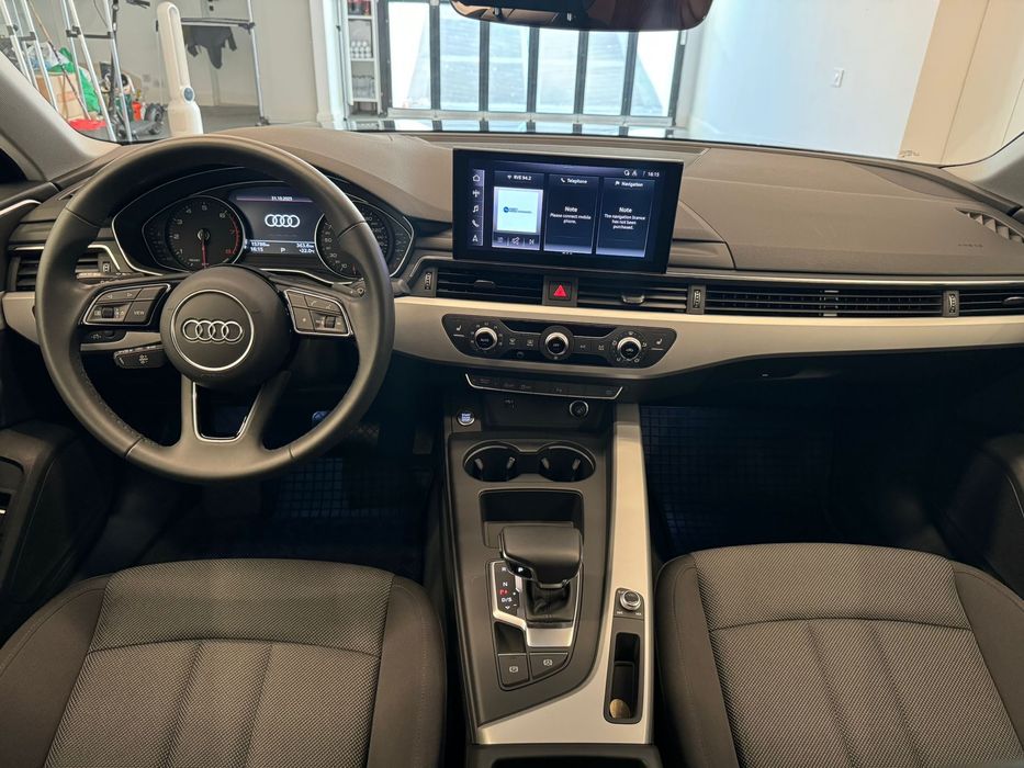 AUDI A4 New Model Fabricație 2024 Motor 3.5TFSI 150Cp Euro6 Km 15.000