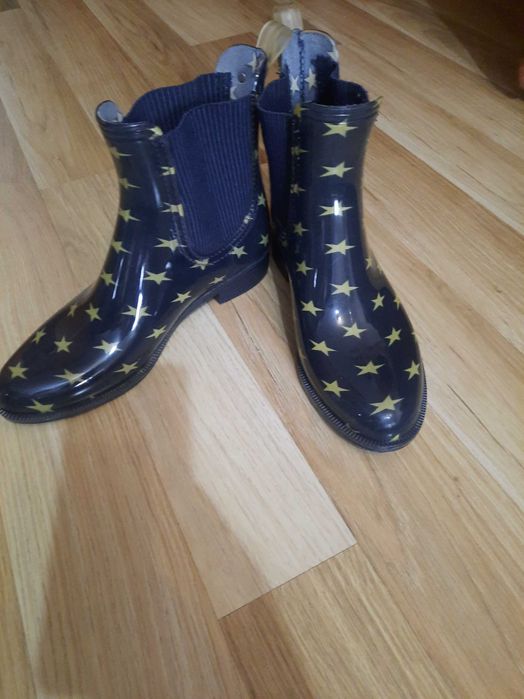 Tommy Hilfiger ghete  nr 38