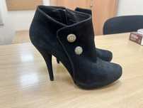 Боти на ток Guess Нови