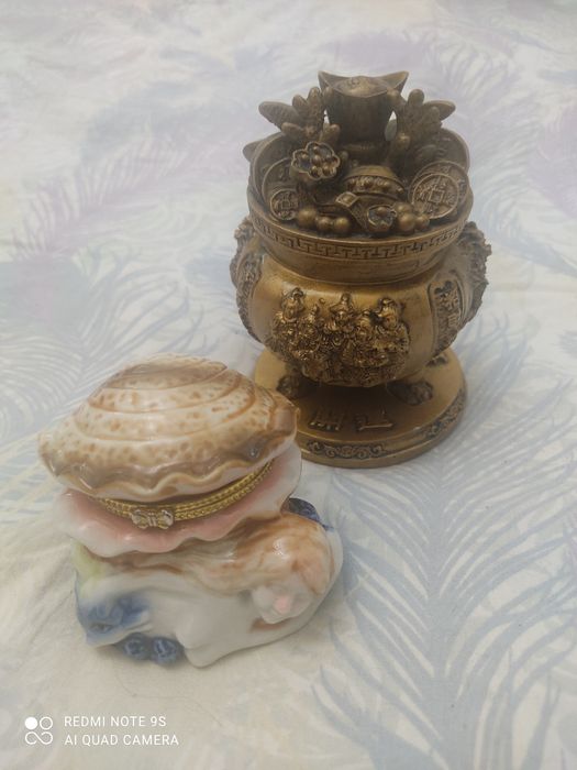 Шкатулка 500 тг разная