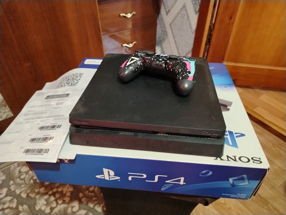 Продам приставку пс 4