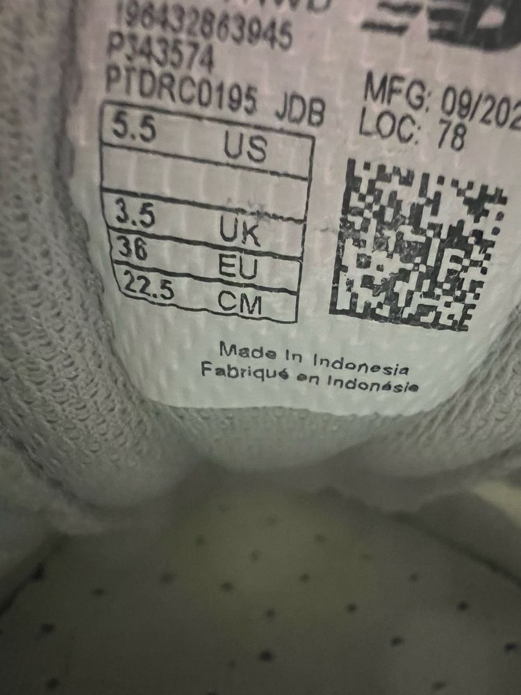 Дамски сникърси New Balance