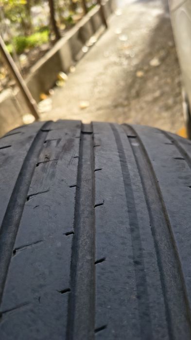 Vând cauciucuri Good Year Eagle 225 45 19 vară. 400 lei - 4 bucăți.