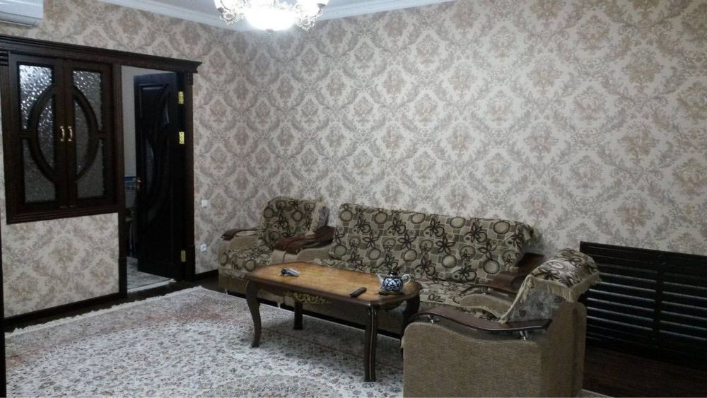 Юнусабад 17 кв. 4/4/6, СРОЧНО продаётся, ЖК Замок Счастья