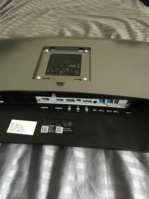 ACCEPT SCHIMB Monitor Dell U3417W, 34” Curbat Ultrawide IPS + Suport