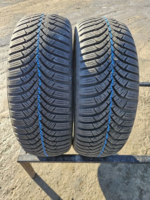 Vând 2 anvelope iarna 165/60/14 165/60r14 HANKOK