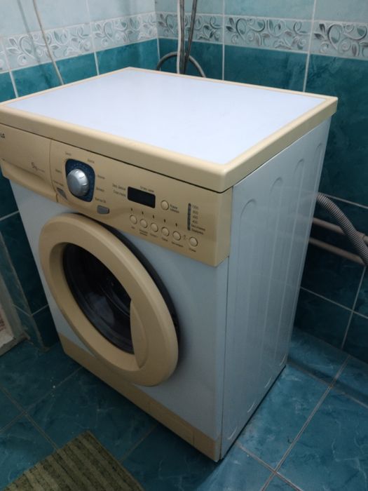 Стиральная машина автомат