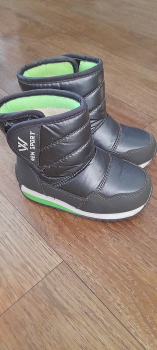 Продам сапожки зима