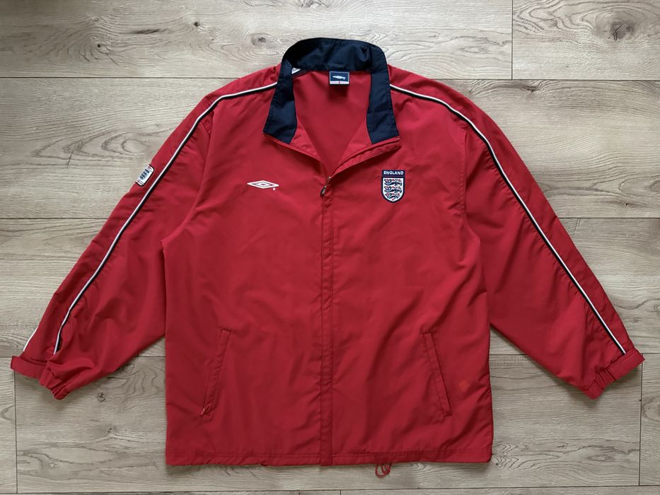 Geaca UMBRO England National Team Rosu Barbari | Marime XXL