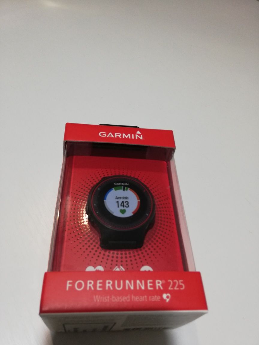 Ceas Garmin forerunner 225