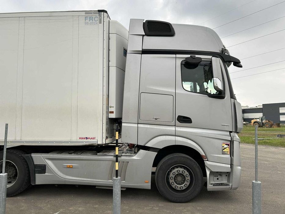Mercedes-Benz ACTROS 1851 - 2018 (510CP)