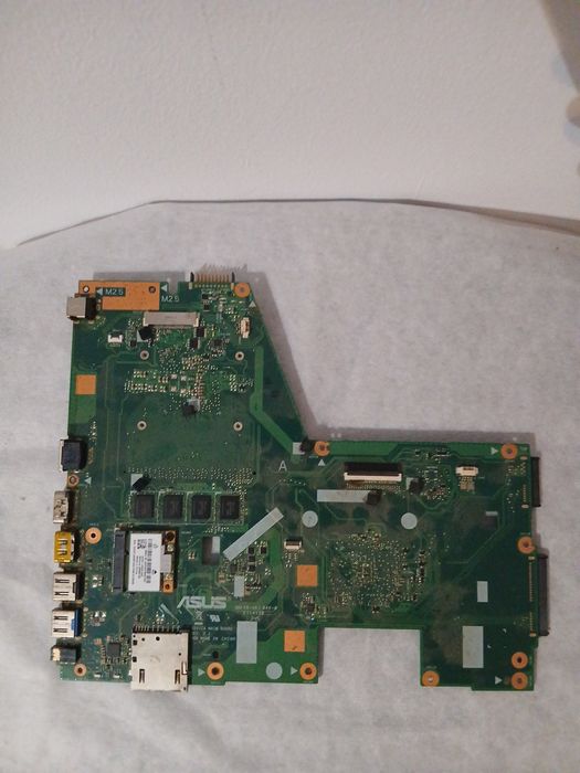 ASUS X550 / X550C / X550VC / X550CC