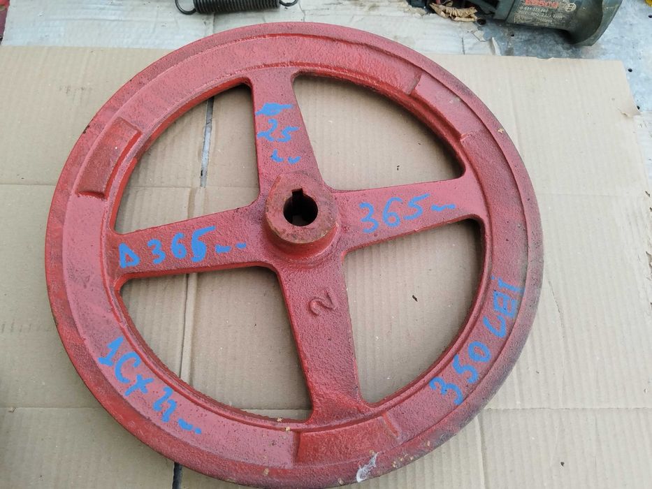 Fulie cu diametrul de 365 mm