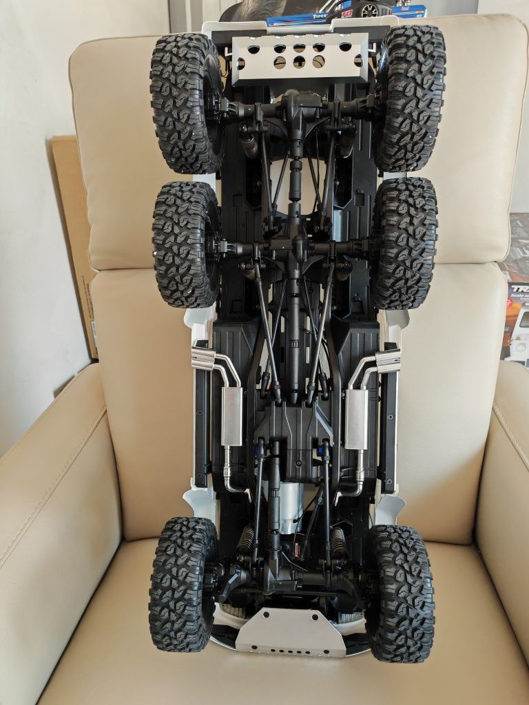 Automodel RC Traxxas TRX-6 Mercedes-Benz G 63 AMG 6x6 Nou