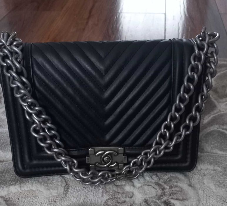 Geantă neagră Chanel