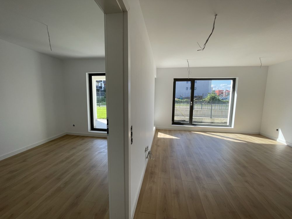 Exclusivitate! Apartament 2 camere + gradina 21 mp, Calea Moldovei