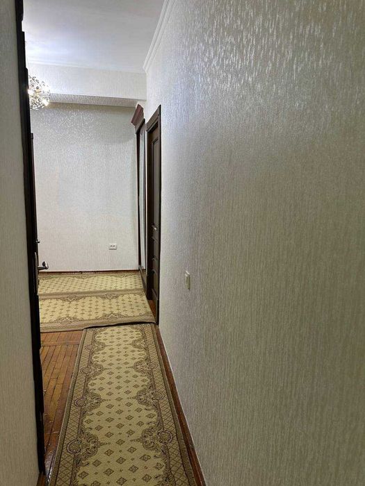 Своя 4/4/4 в центре  Ц-4 Корзинка Шедевр, пл.Мустакиллик