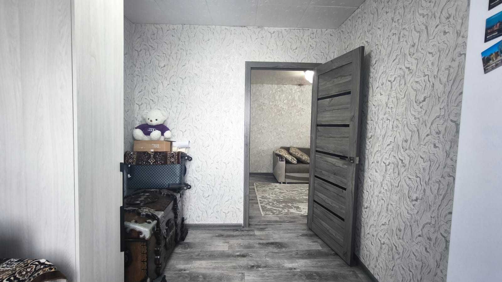 Продаю 4 комнатную квартиру по ул. Абая (3мкр)