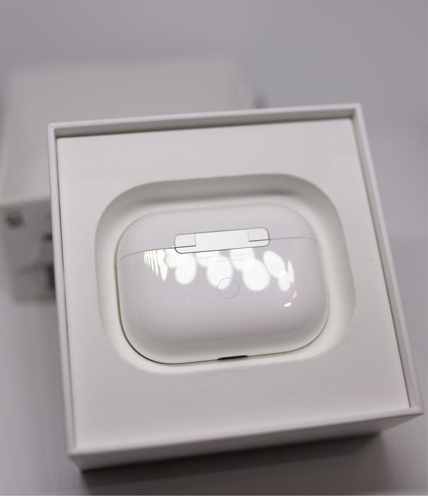 Carcasă / case / casetă de încărcare AirPods Pro 1/ MagSafe