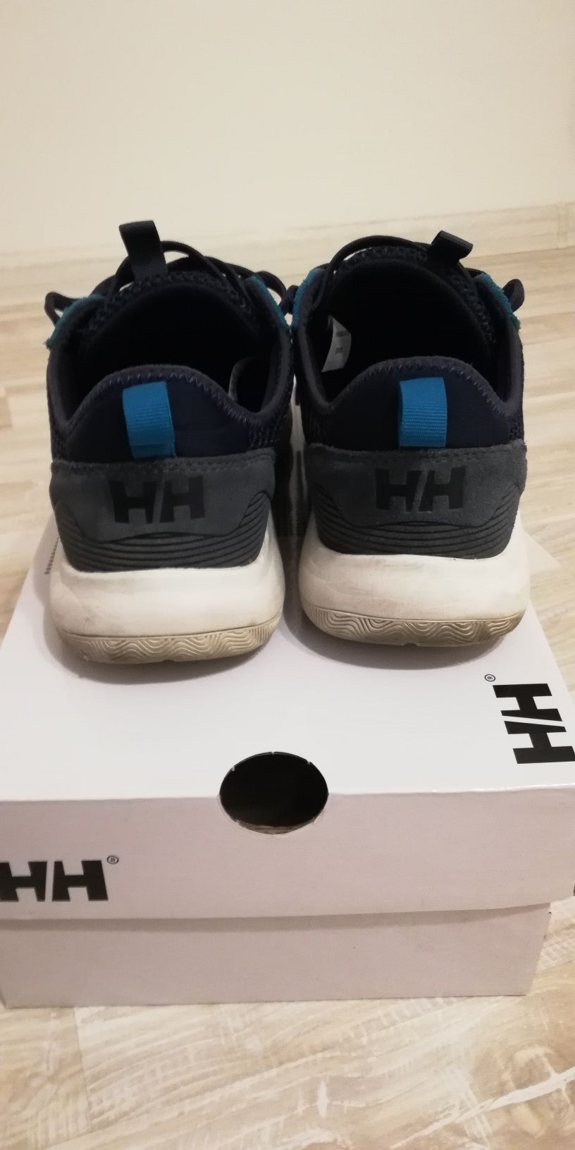 Helly Hansen обувки 42