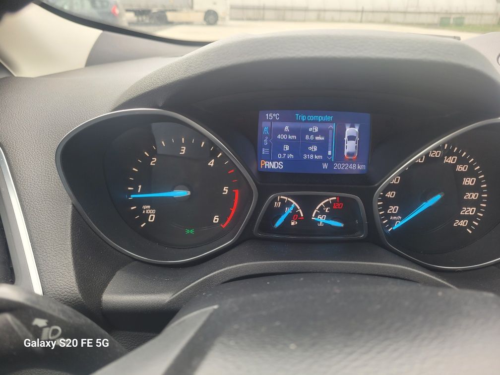 Ford kuga 2013 4x4 automat