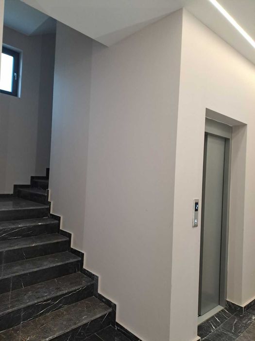 Дава се под наем Тристаен апартамент в Пловдив, Център - 90 кв.м за 765 € - Снимка #15