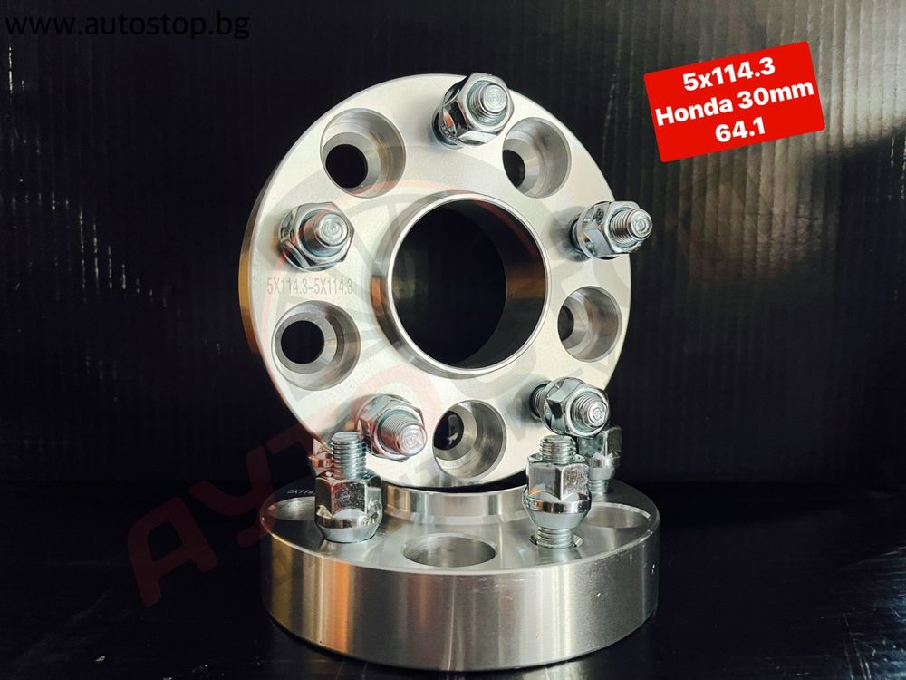 5x114.3 Дистанционни фланци Honda 30mm 64.1 CRV