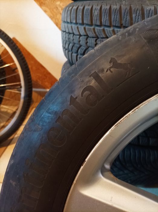 Гуми и джанти за лек автомобил