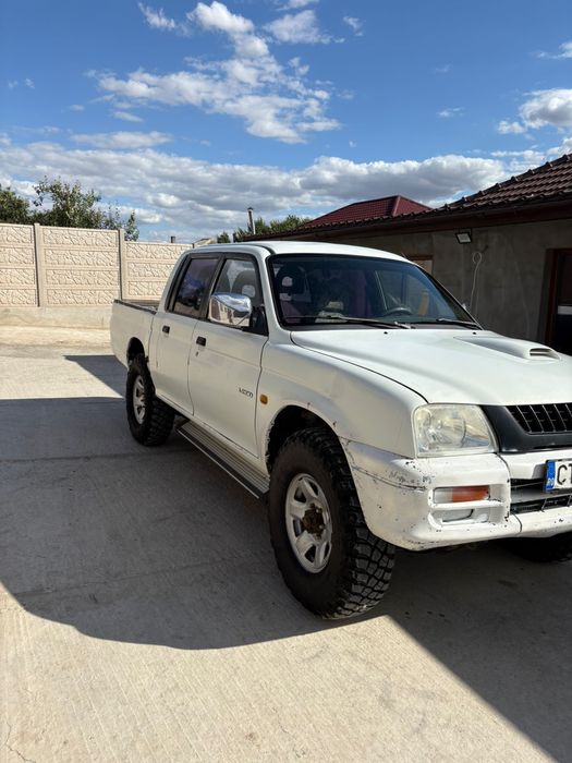 Vand Mitsubishi L200