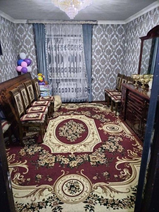 Сергели 8худуд 3хонали новостройка квартира сотилади 1этажда