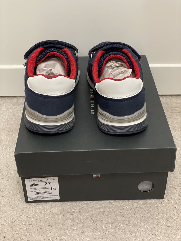 Sneakers Tommy Hilfiger masura 27