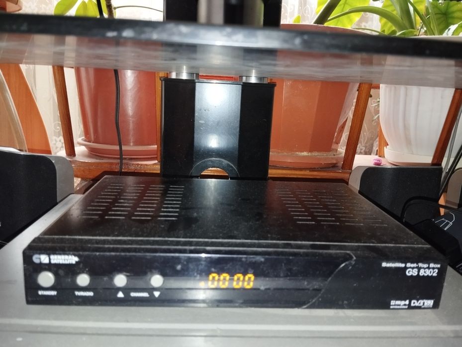 Спутниковый приёмник