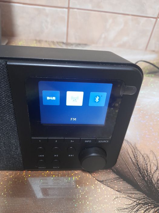 Vind radio Pinell 001 dab,fm ,bluetooth