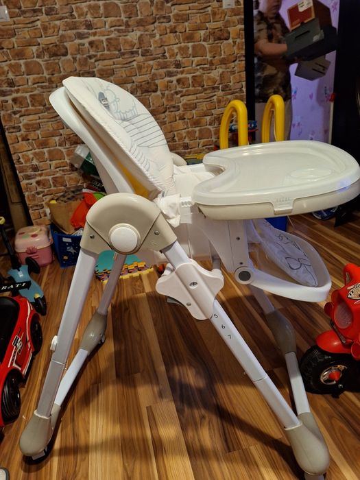 Set scaun de masina de mancare si 3cicleta 4 in 1 si moto elec de copi