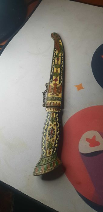 Cutit de bronz vechi