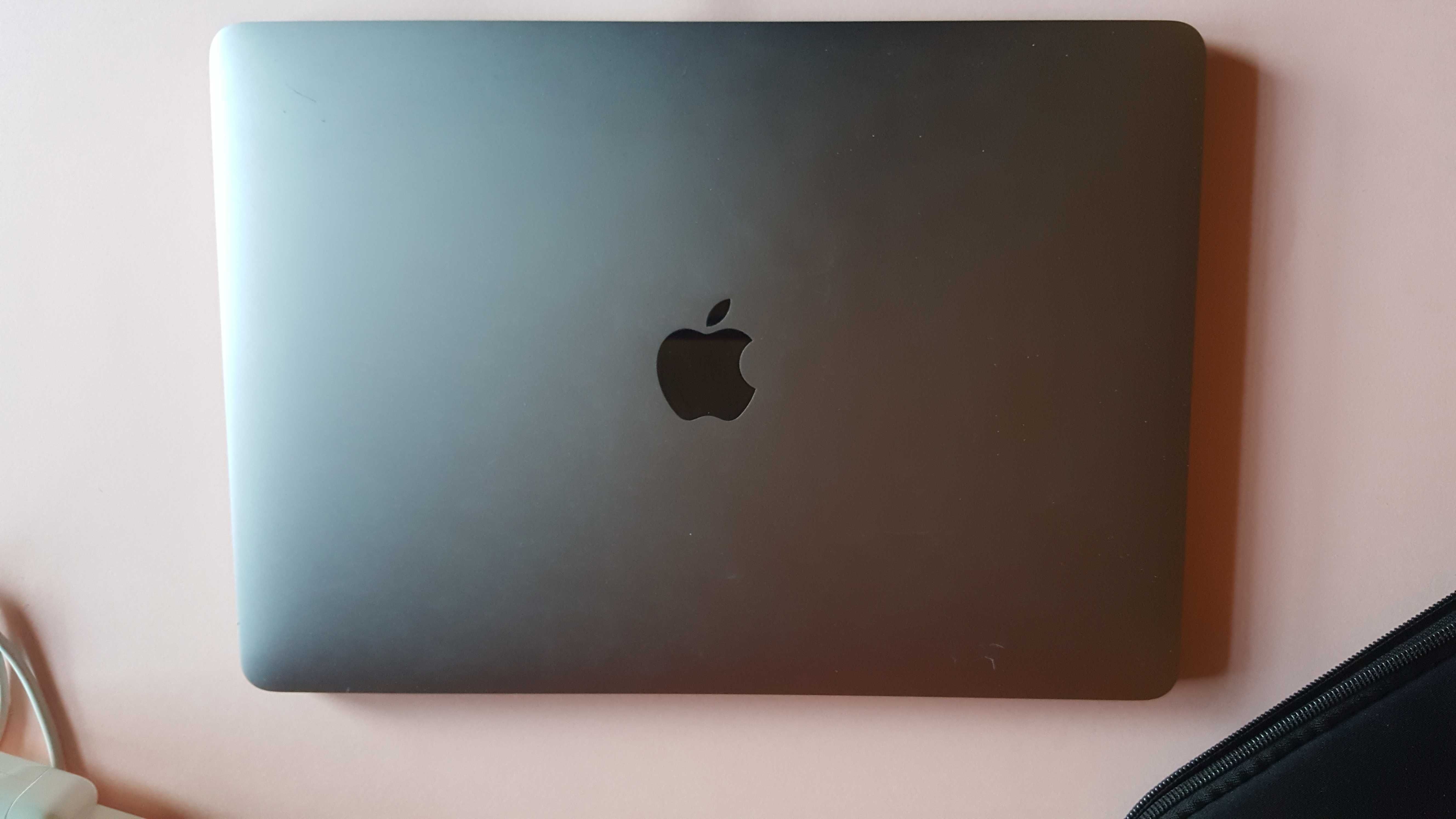 Macbook Pro 13 2017 16ram/512Gb