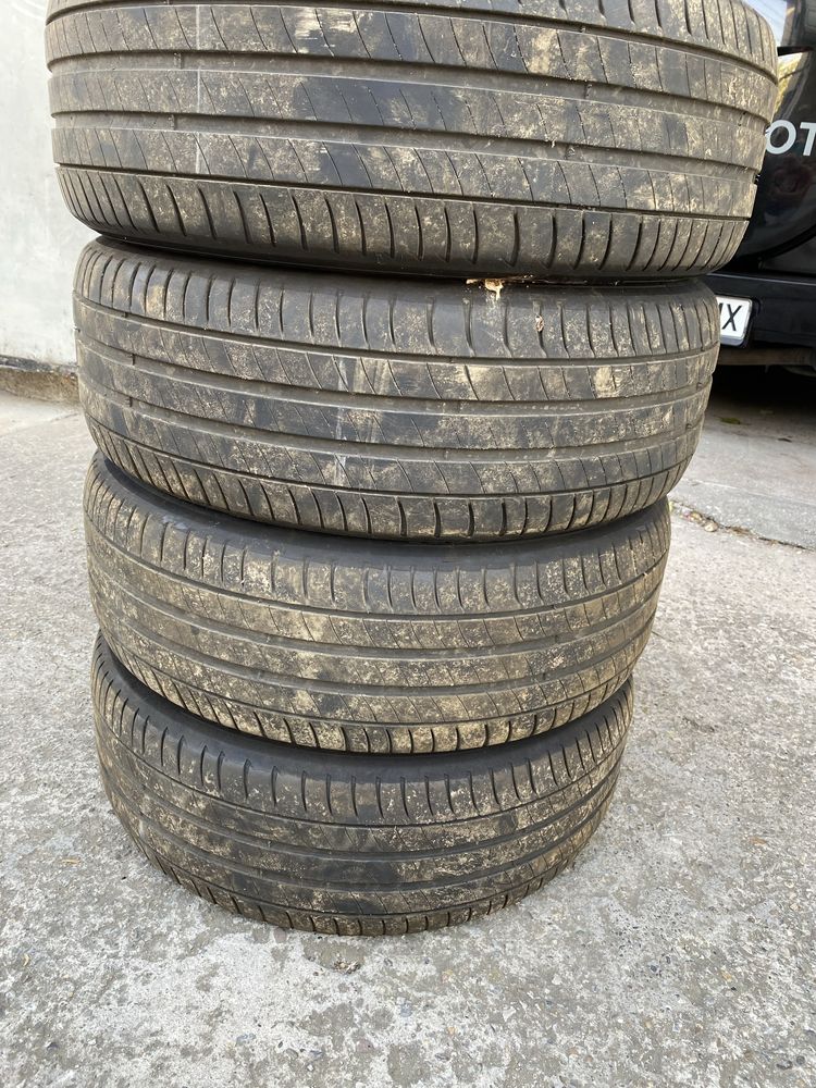 Продавам летни гуми 205/55/R17 Michelin