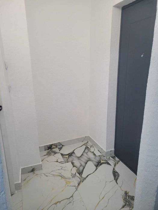 Garsonieră de vânzare confort 1 la parter