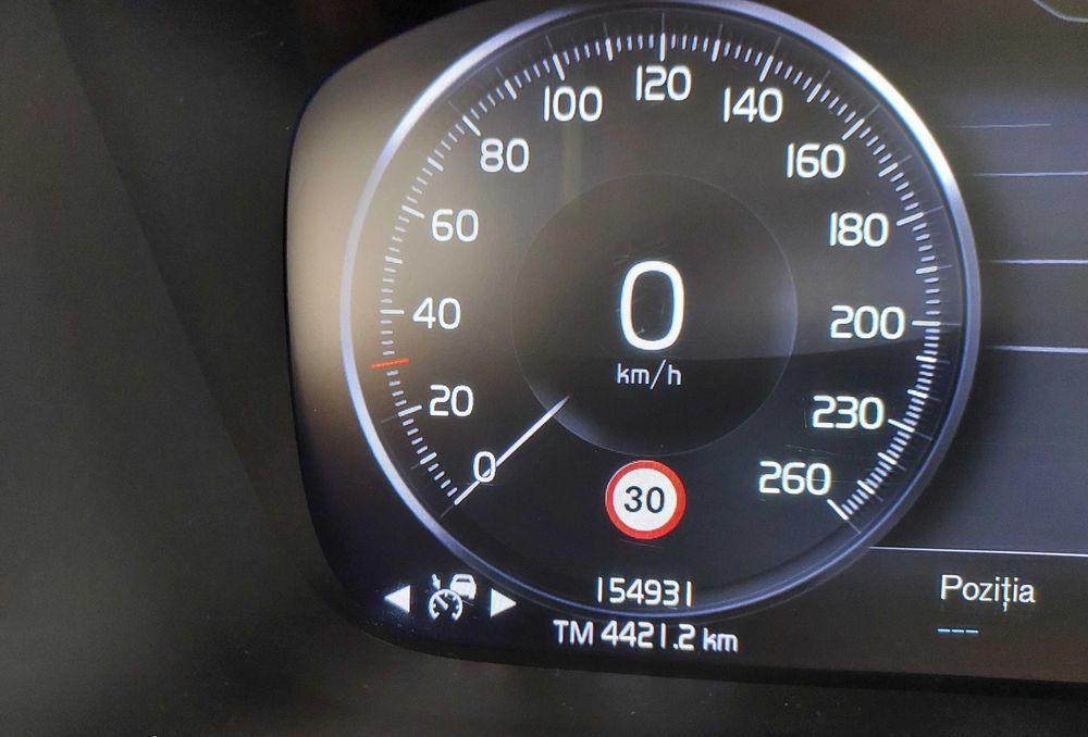Volvo xc 40 D3 cutie automata 2018