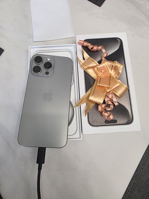 Айфон 15промах512